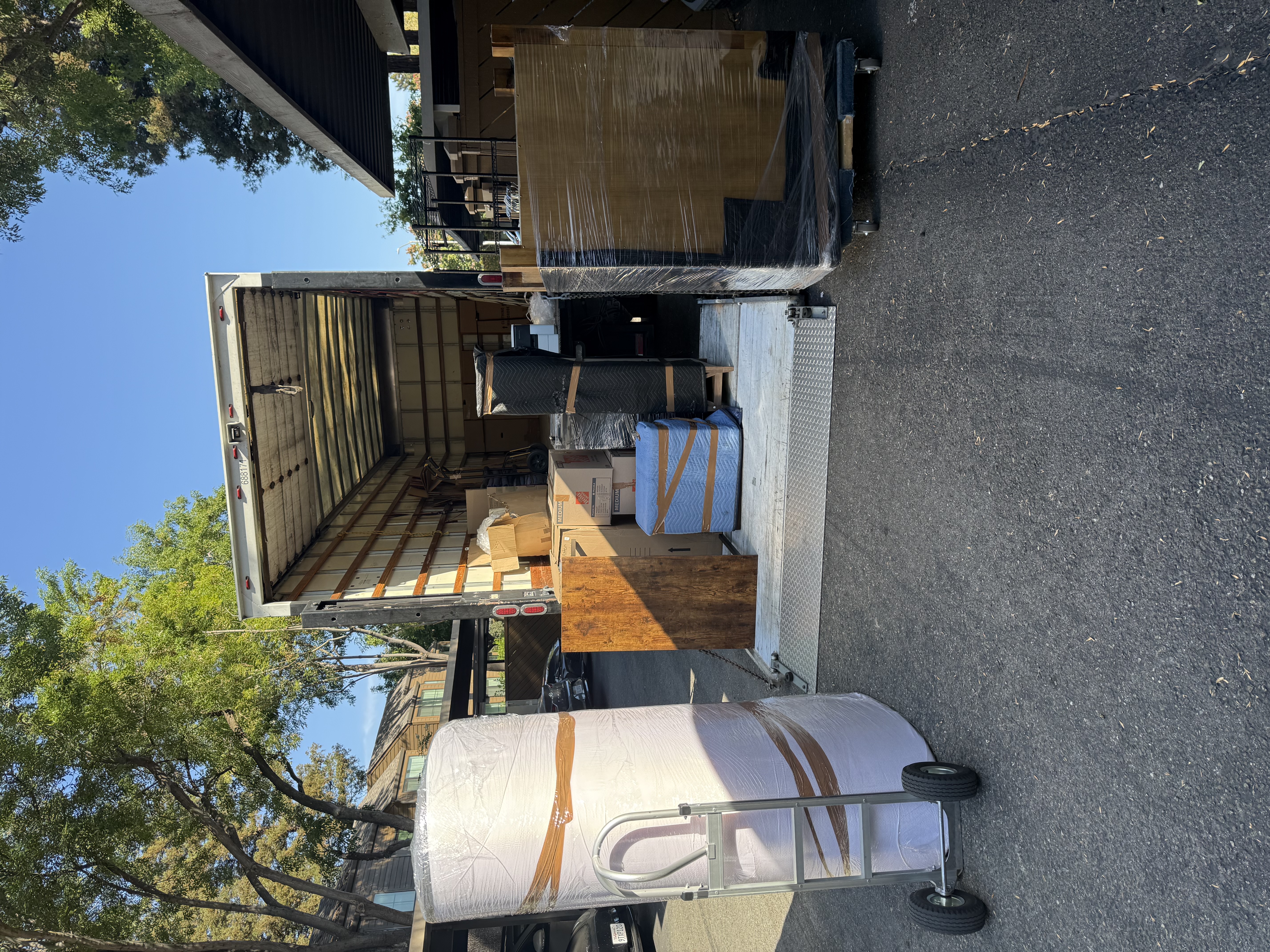 Lift & Move moving job photo 44